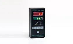 Programový regulátor TC 80